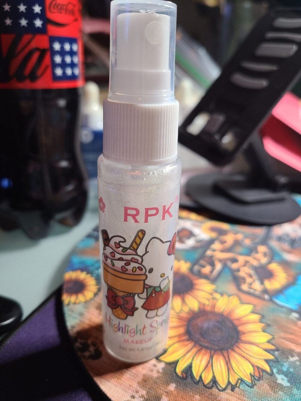 Hello Kitty RPK Highlight Spray - White and Pink Shimmer